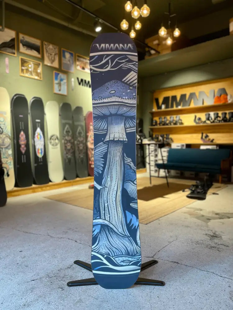 The B-Rage 2025 158 Snowboard