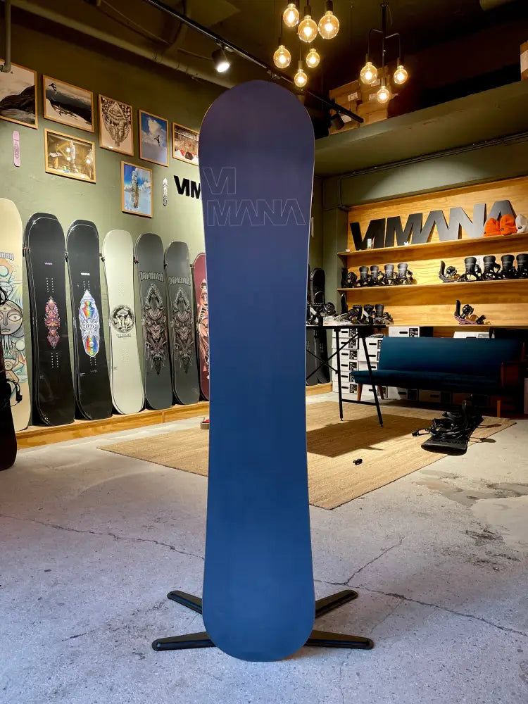 The Continental Mtn V4 Snowboard