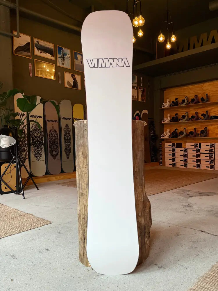 The Continental Twin V3 Snowboard